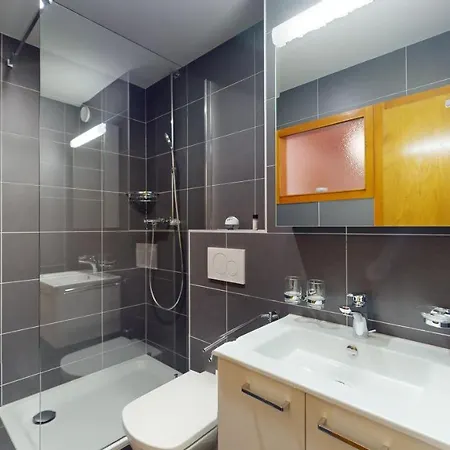 Calm With Balcony In Apartamento