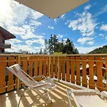 Calm With Balcony In Appartement *