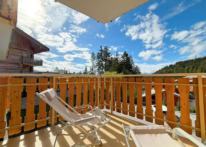 Calm With Balcony In דירה *